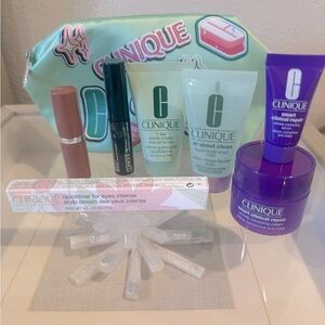 CLINIQUE 8 piece bundle travel set. NEW